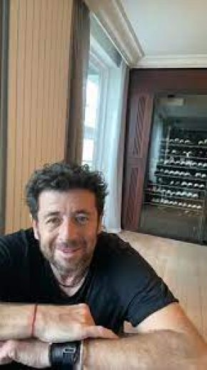 Coucou bonsoir comment allez vous moi c'est Patrick Bruel j'aimerais fais des connaissance