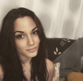 Je recherche le vrai amour quelqu’un qui pourrai m’aimer comme je suis 