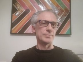 Je suis à la recherche d'une femme attentionnée...qui sache savourer la vie