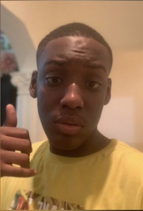 Je cherche une copine    Pour être en couple 