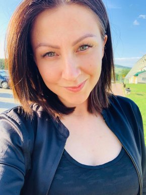 je me nomme isabelle j ai 30 ans je suis ici pour trouver l amour 