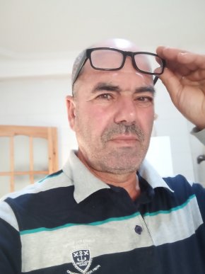 Je cherche une femme très féminine douce. Tendre pour termine avec le restant du parcours