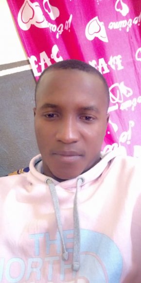 WISDOM,LOVE,WISE, Un homme sympa, ambitieux, compréhensive, Respectuex