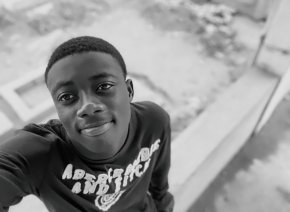 Jeune célibataire cherche une copine relation sérieuse 