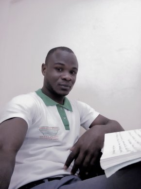 Marc Wilfried étudiant Ressources Humaines  communication  Abidjan RHCOM tout quoi
