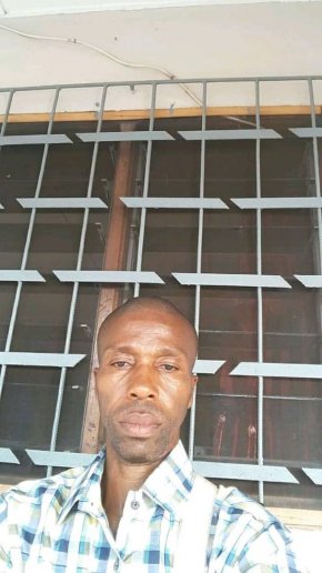 Homme sérieux cherche une femme pour relation sérieuse. 