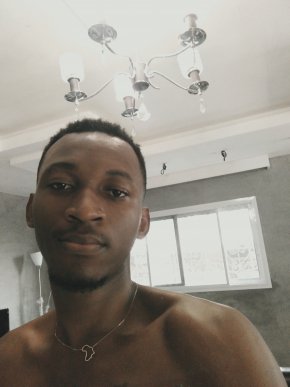 Salut c'est samy Camerounais à la recherche de nouvelles rencontres
