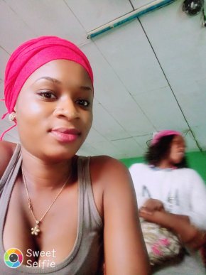 Je suis ici pour une rencontre sérieuse,la vie est belle