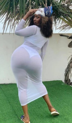 femme celibataire  et attentionner je suis courageuse simpare jaime beaucoup la musique