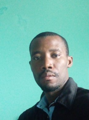 je suis là pour une rencontre ,m épanouir ,partager,découvrir et me faire beaucoup d amis