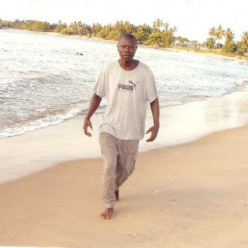 cherche jeune fille residant au gabon plus precisement a libreville