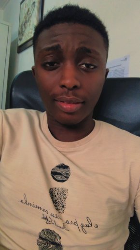 Je cherche quelqu’une de cool sympathique pouvant avoir une relation
