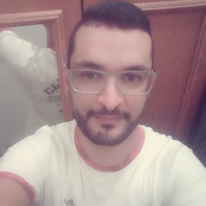 j aimerais trouver une femme tt simple sans complexe spontané pour partager des folies