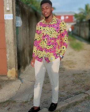 J'ai hate de faire ta connaissance et que tout se qui se passera sois inoubliable 