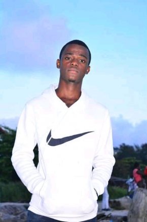 Écrit moi n'est pas peur je suis cool et sympa on va bien rigoler