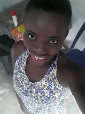 cherche l'être aimé pour amour  et peut etre allé jusqu'au mariage si dieu le veux