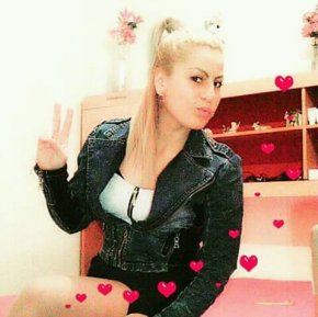 Coucou je suis célibataire à la recherche d'un grand amour