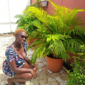 Je recherche une relation sérieuse attentionné avec un Homme âgé de 30ans à + Merci 