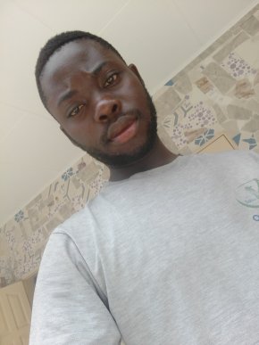 recherche l'amour ou l'amitier a tres longue duree voir jusqu'au mariage
