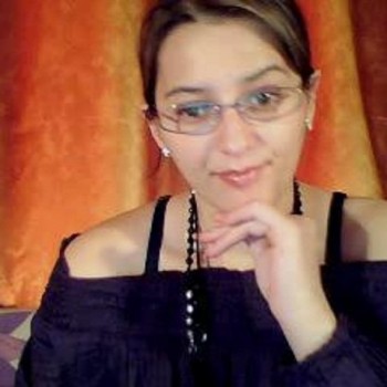 recherche un homme beau et elegant
