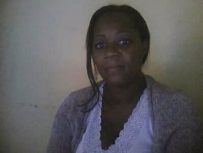 Cherche hommes sérieux gentil beau de préférence blanc mais j'accepte aussi les noirs