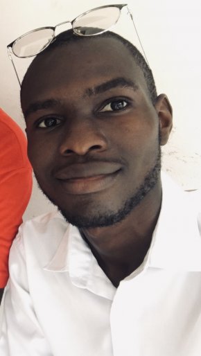 Cherchant une partenaire pour relation pouvant aboutir au mariage 