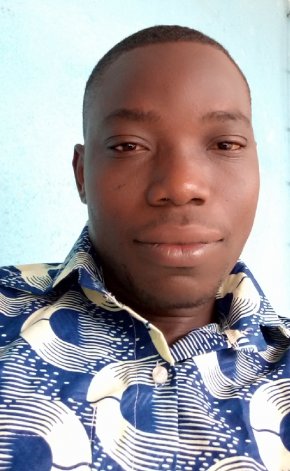 Juste, courageux , intelligent ,sage ,respectueux,un peu difficile et reconnaissant