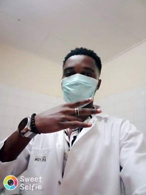 Célibataire sans enfants à la recherche d'une belle fille très sérieuse 