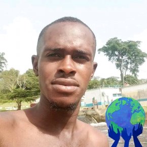 Je mappel wensis je vie a libreville 