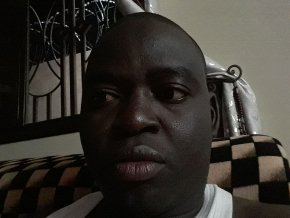 Bonjour je suis la pour me faire des amies