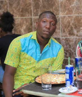 Homme sociable,  intelligent pour femme  sociable,  ambitieuse et calme 