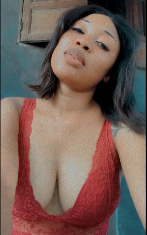 Célibataire cherche homme sérieux pour relation sérieuse les blagueurs s’abstenir 