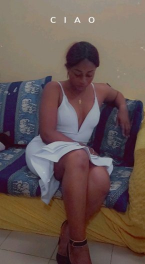 Amour, partage, confiance,joie, stabilité, famille, mariage, enfants, voyage