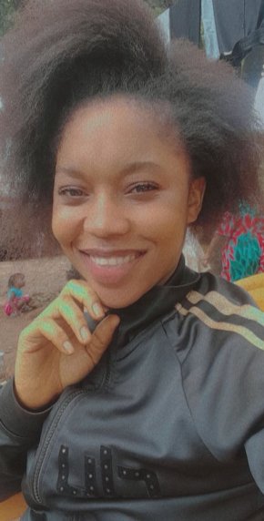 Je suis une jeune fille africaine qui aime la vie et à la recherche d'un bon compagne qui aime la vi