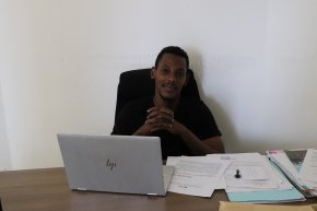 A la recherche de celle la qui me rendra heureux 
